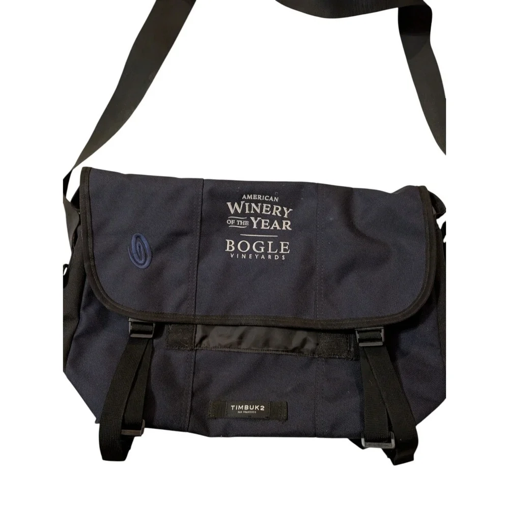 Timbuk2 classic messenger